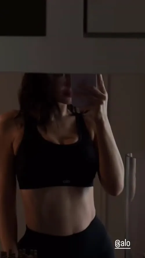 Kylie Jenner - Video