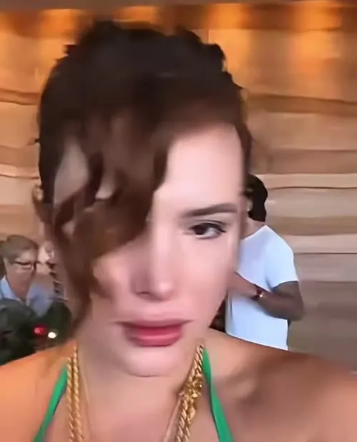 Bella Thorne - Video #400517