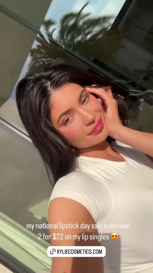Kylie Jenner - Video #347537