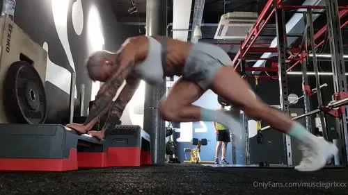 crazyxbody / musclegirlxxx - Video #135591