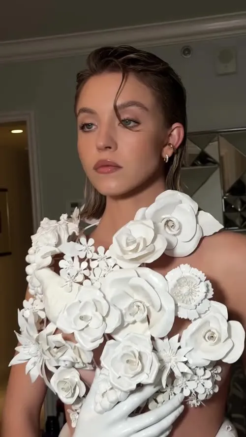 Sydney Sweeney - Video #411437