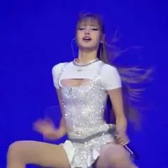 Lisa | BLΛƆKPIИK (Blackpink) - Video