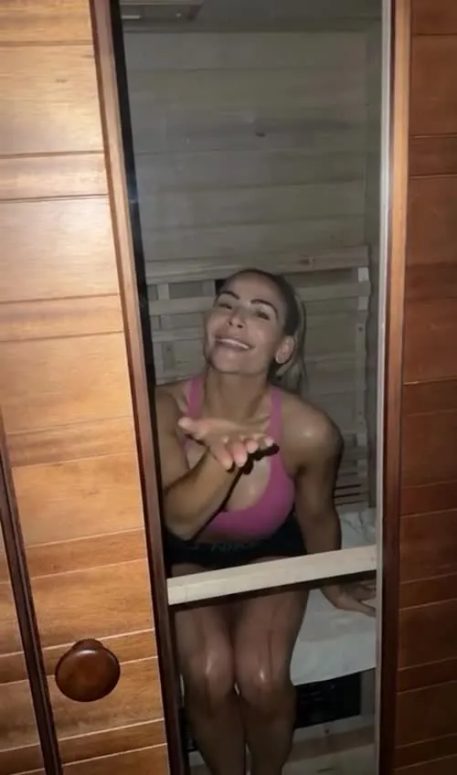 WWE Natalya Neidhart , The Boat - Video