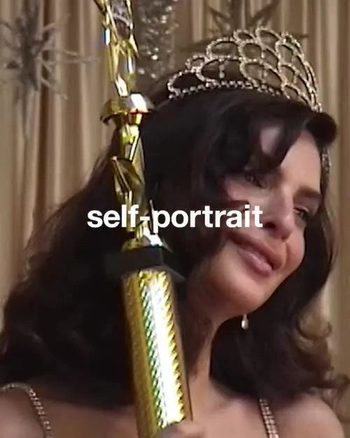 Emily Ratajkowski - Video