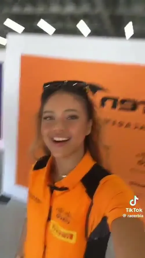 Bianca Bustamante | Racerbia - Video #121769