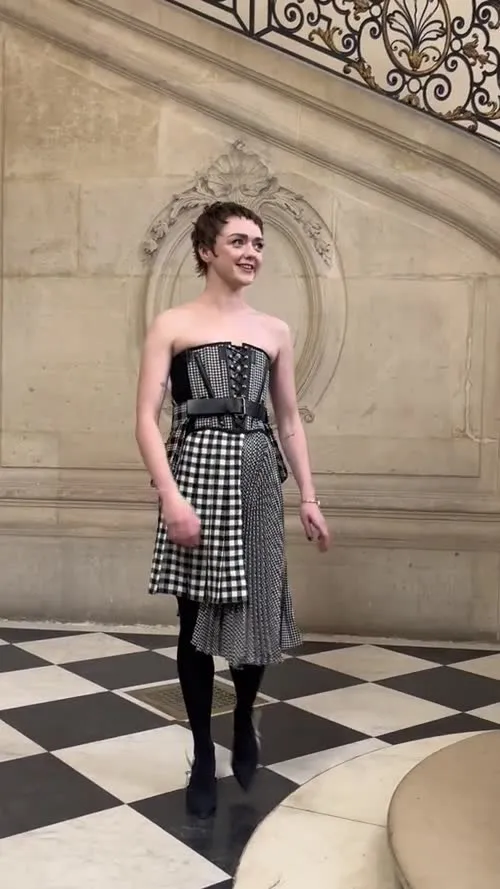 Maisie Williams - Video #132682