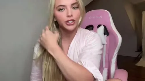 Gracie Parker/ gracieparker/ gracieparkerr - Video