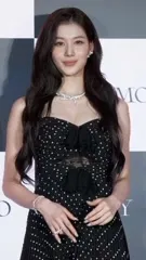 Minatozaki Sana (TWICE) - Video