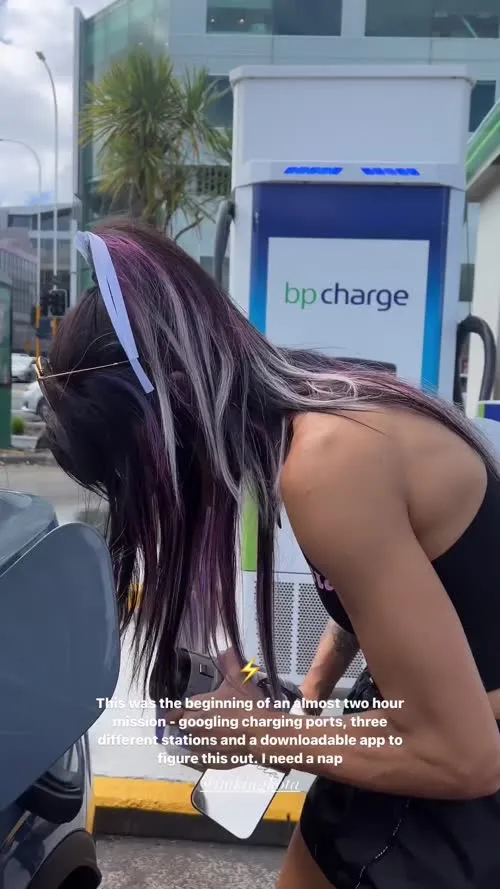 Dakota Kai - Video