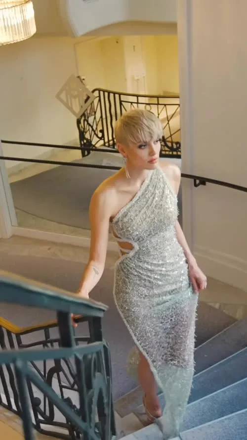 Wallis Day - Video