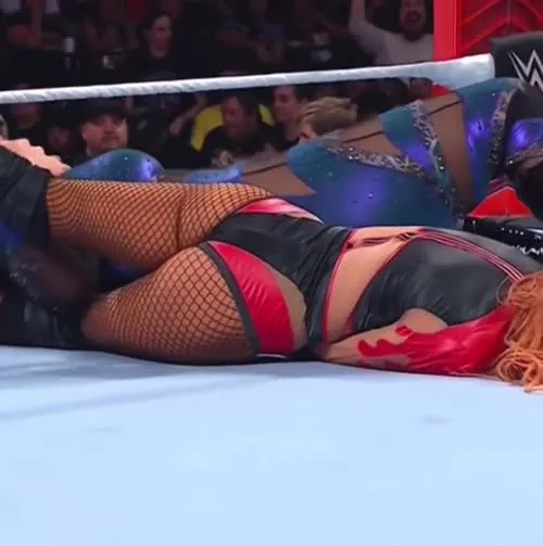 WWE Becky Lynch - Video