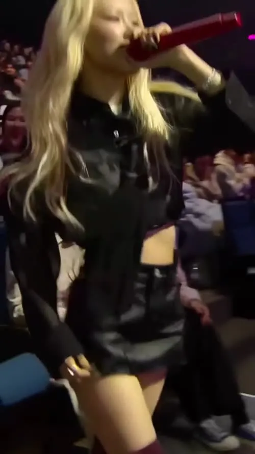Rosé || Roseanne Park - BLΛƆKPIИK ( BLACKPINK ) - Video #312340