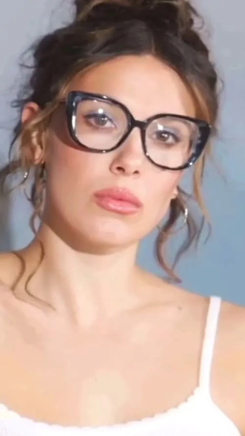 Millie Bobby Brown - Video #347431