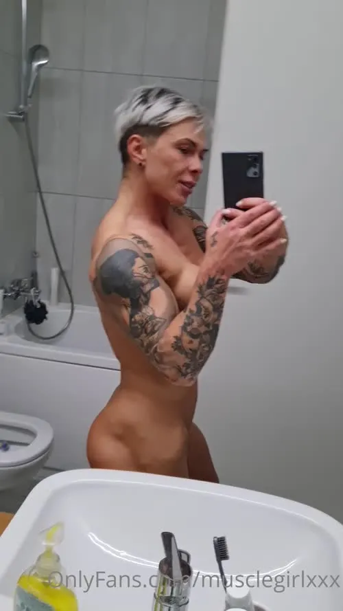 crazyxbody / musclegirlxxx - Video #135307