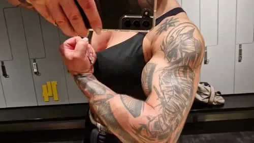 crazyxbody / musclegirlxxx - Video #274341