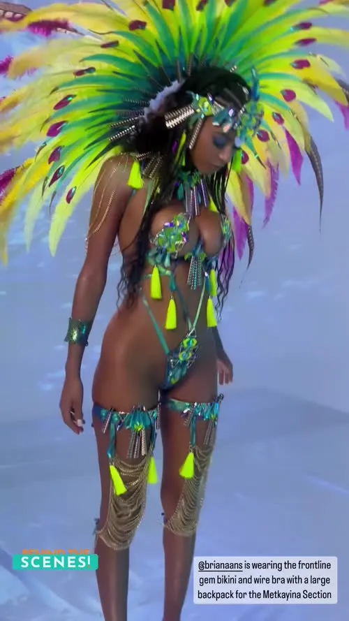 Briana Smith - Video