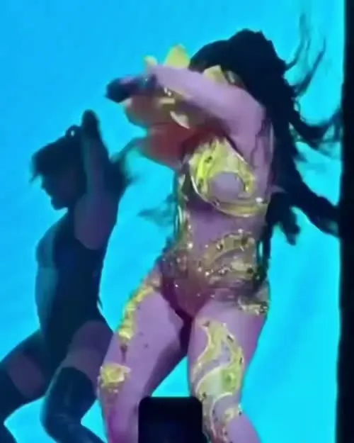 Chloe Bailey - Video