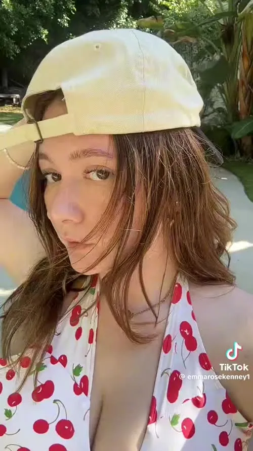 Emma Kenney - Video #187864
