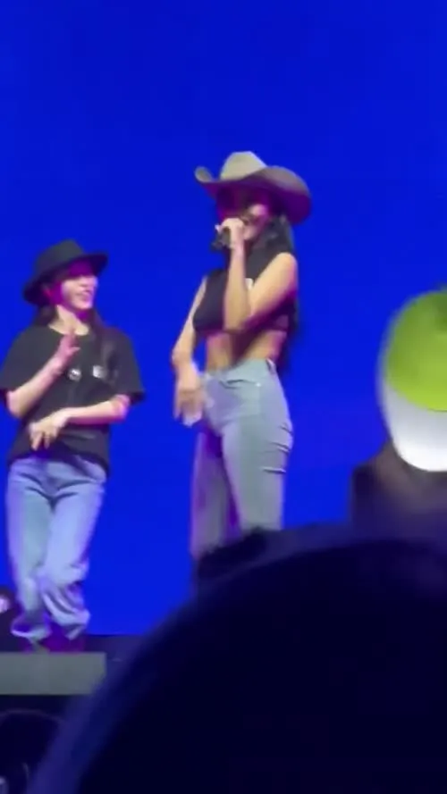 HWASA - Video