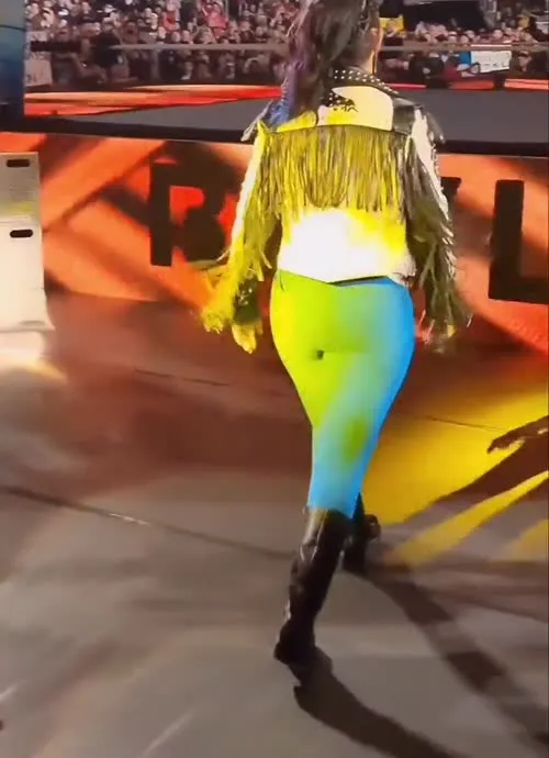 WWE Bayley / Davina Rose / Pamela Rose Martinez - Video