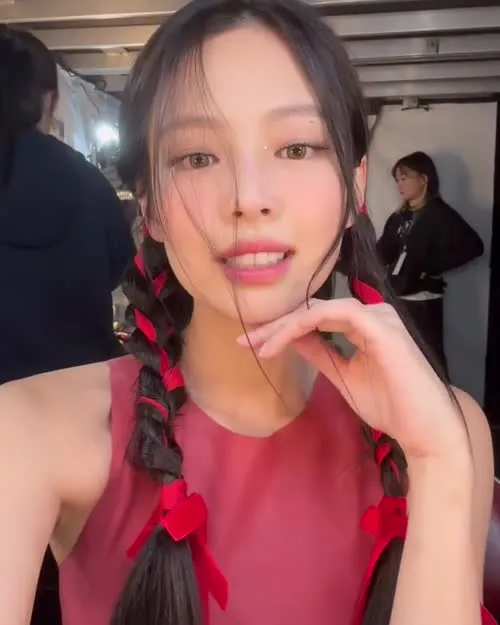 Jennie | BLΛƆKPIИK (Blackpink) - Video #125016