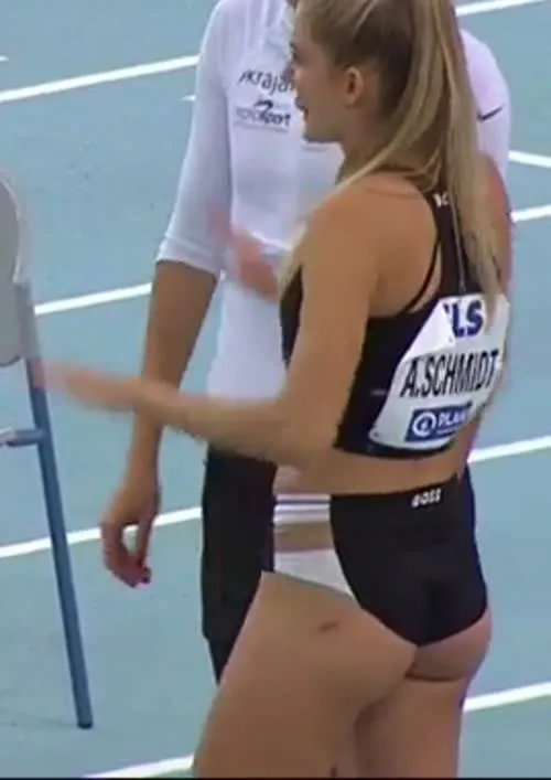 Alica Schmidt - German Athlete - Video