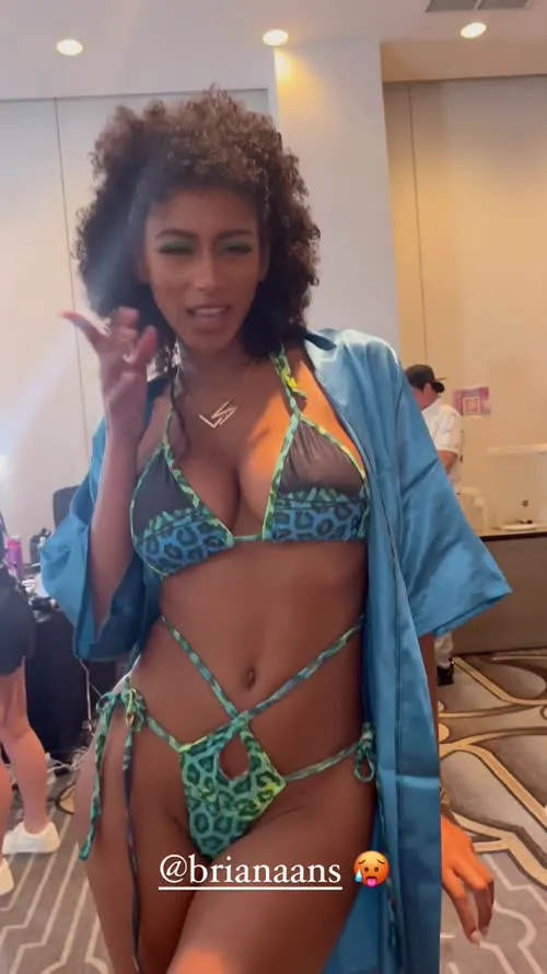 Briana Smith - Video #71646