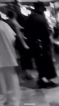 Bianca Censori - Video