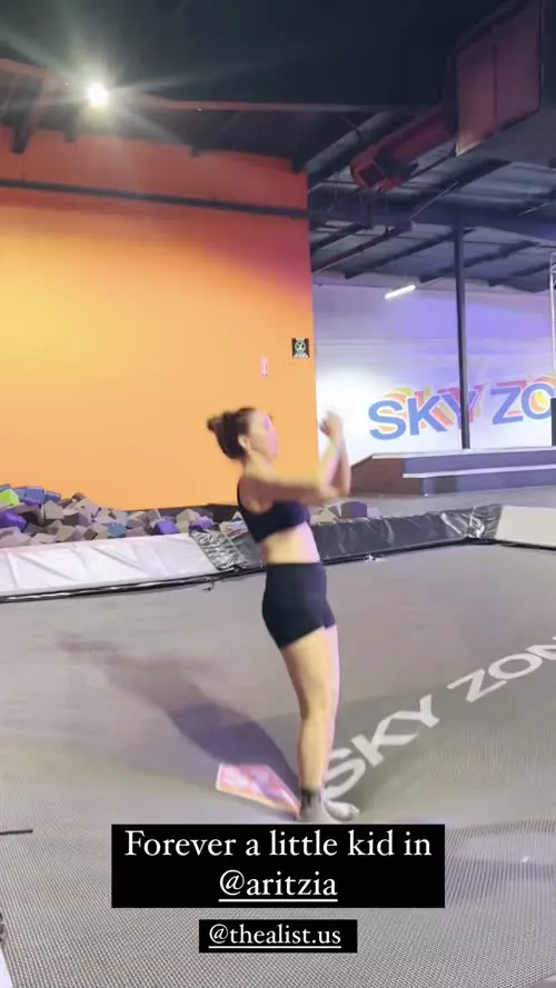 Sammi Hanratty - Video #194640
