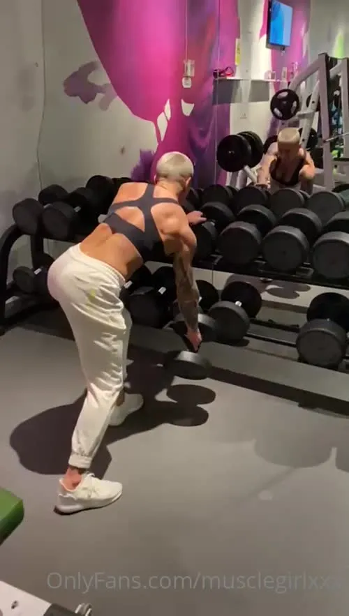 crazyxbody / musclegirlxxx - Video #135585