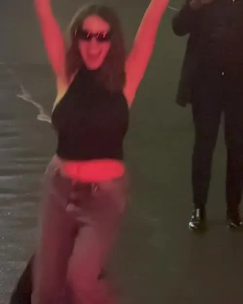 Rachel Anne Sennott - Video #178727