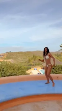 Salma Hayek - Video