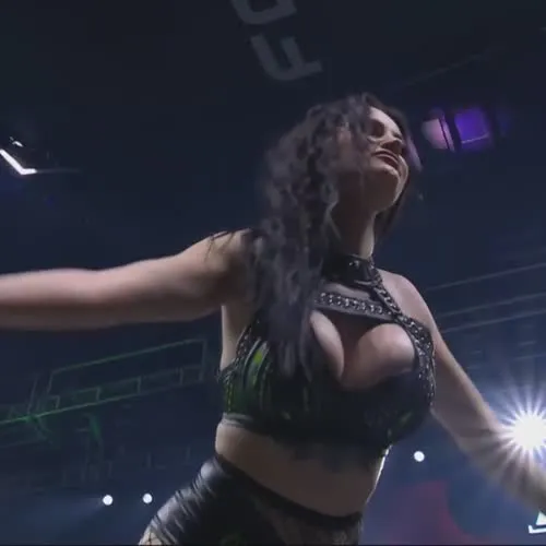 WWE's Paige / Saraya Bevis - Video #217896