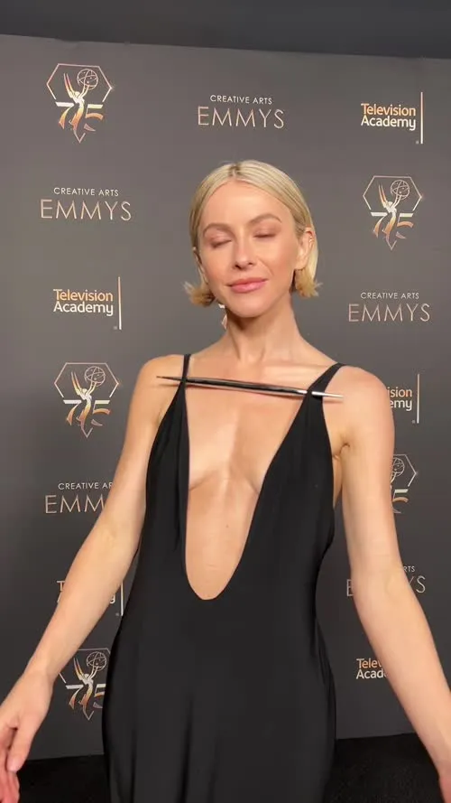 Julianne Hough - Video