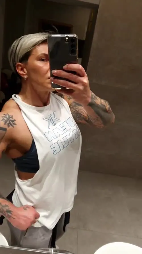 crazyxbody / musclegirlxxx - Video #298259