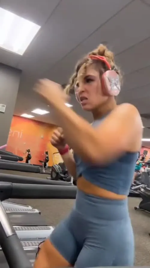 Valerie Loureda | Lola Vice - Video #312570
