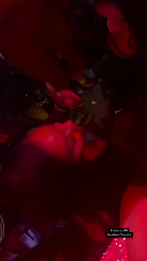 Cardi B - Video