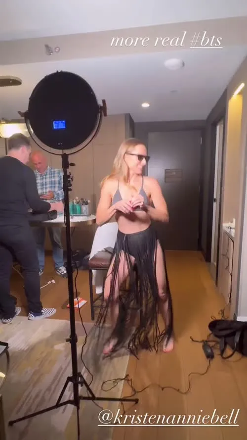 Kristen Bell - Video