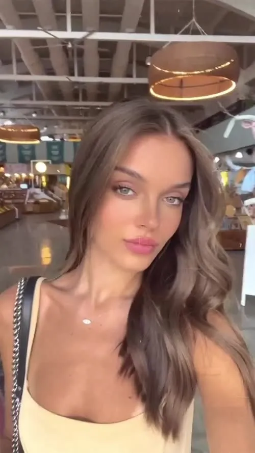 Anna Zak - Video #163964