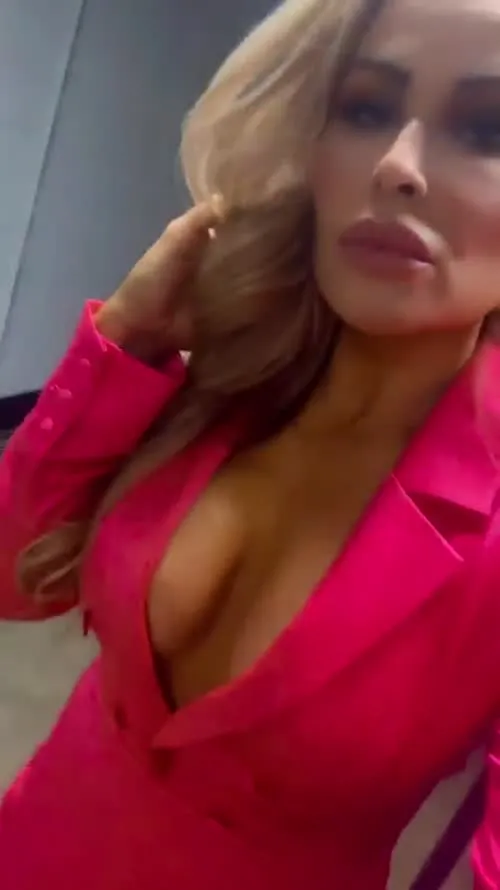WWE Natalya Neidhart , The Boat - Video #244555