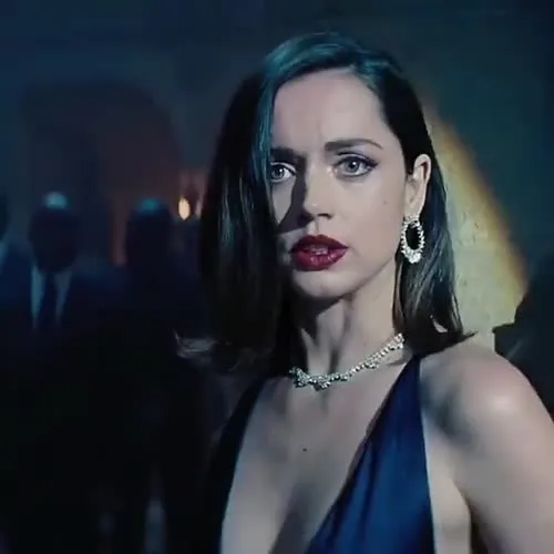 Ana de Armas - Video