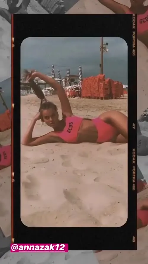 Anna Zak - Video #120661