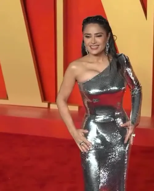 Salma Hayek - Video