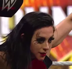 Stephanie Vaquer - Video #292273