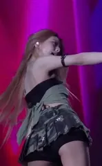 Yuna - ITZY (유나, Shin Yu Na) - Video #218781