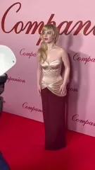 Sophie Thatcher - Video