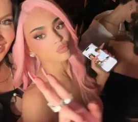 Kylie Jenner - Video