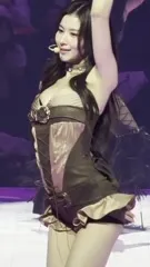 Minatozaki Sana (TWICE) - Video