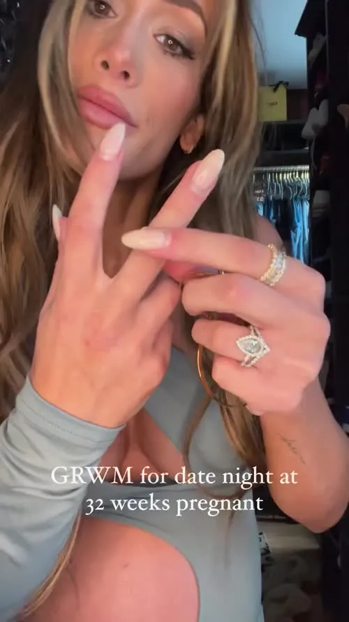 WWE Carmella - Video #252824