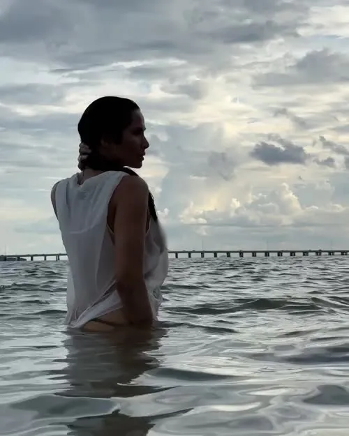Padma Lakshmi - Video #141221